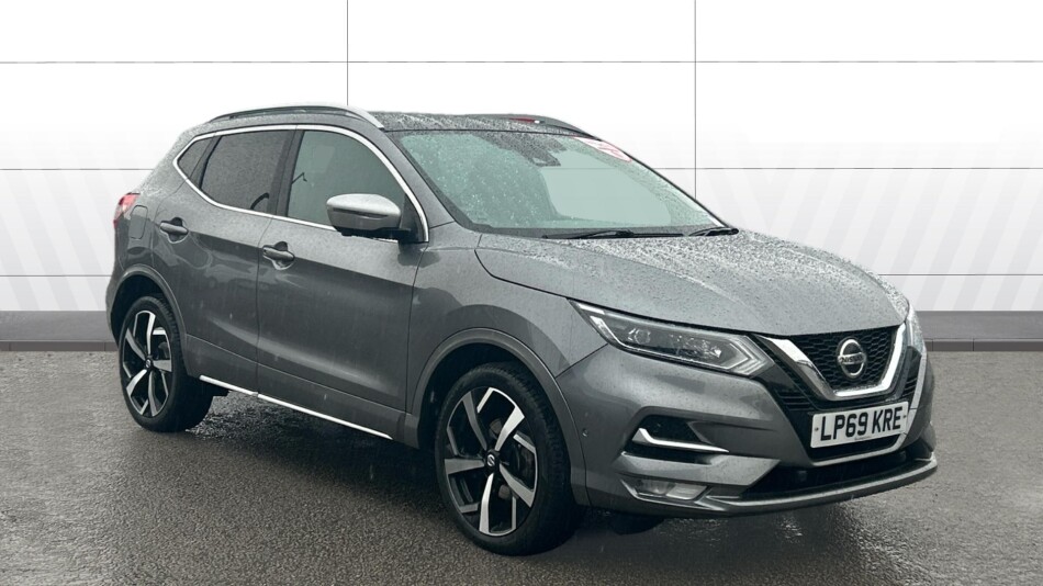 Nissan Qashqai 1.3 DiG-T 160 Tekna+ 5dr Petrol Hatchback